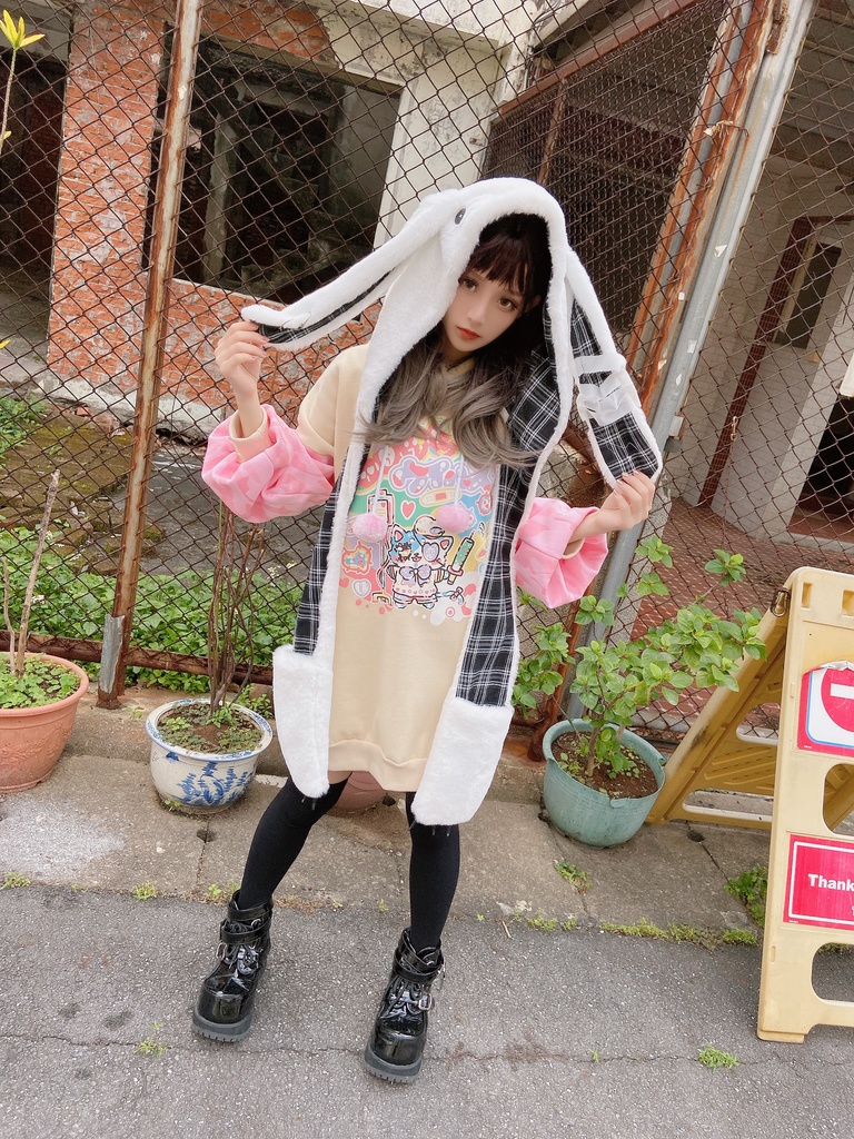 JillpunkオリジナルパンクKERA アニメファンタジー 病みかわメンヘラヤンデレウサギうさぎフェイクファー模造毛皮タータンチェック柄兎耳ポケットフード付きスカーフマフラー 圍巾 おしゃれ可愛い萌え男女兼用秋葉系ロリータ防寒 保温 運動 遠足 旅行