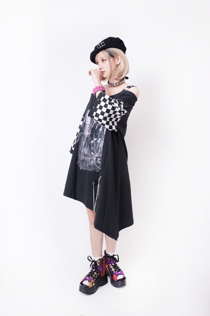 JillpunkオリジナルKERA メメントモリMemento moriガーゴイル悪魔聖堂ボートネックオフショルダーTシャツカットソー セクシーワンピースチェーン付きアシンメトリーチュニック メンズ レディー V系おしゃれ男女兼用ファッションゴシックカッコいい