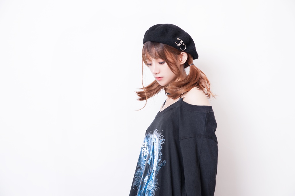 JillpunkオリジナルKERA メメントモリMemento moriガーゴイル悪魔聖堂ボートネックオフショルダーTシャツカットソー セクシーワンピースチェーン付きアシンメトリーチュニック メンズ レディー V系おしゃれ男女兼用ファッションゴシックカッコいい