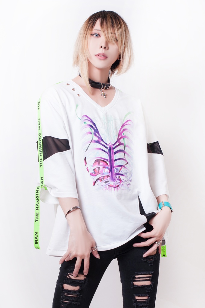 JillpunkオリジナルパンクKERA 吊るし人肋骨プリント漁網半袖蛍光ストラップVネックゆったりTシャツカットソー メンズ レディーズ おしゃれ男女兼用ファッション秋葉系カッコいい