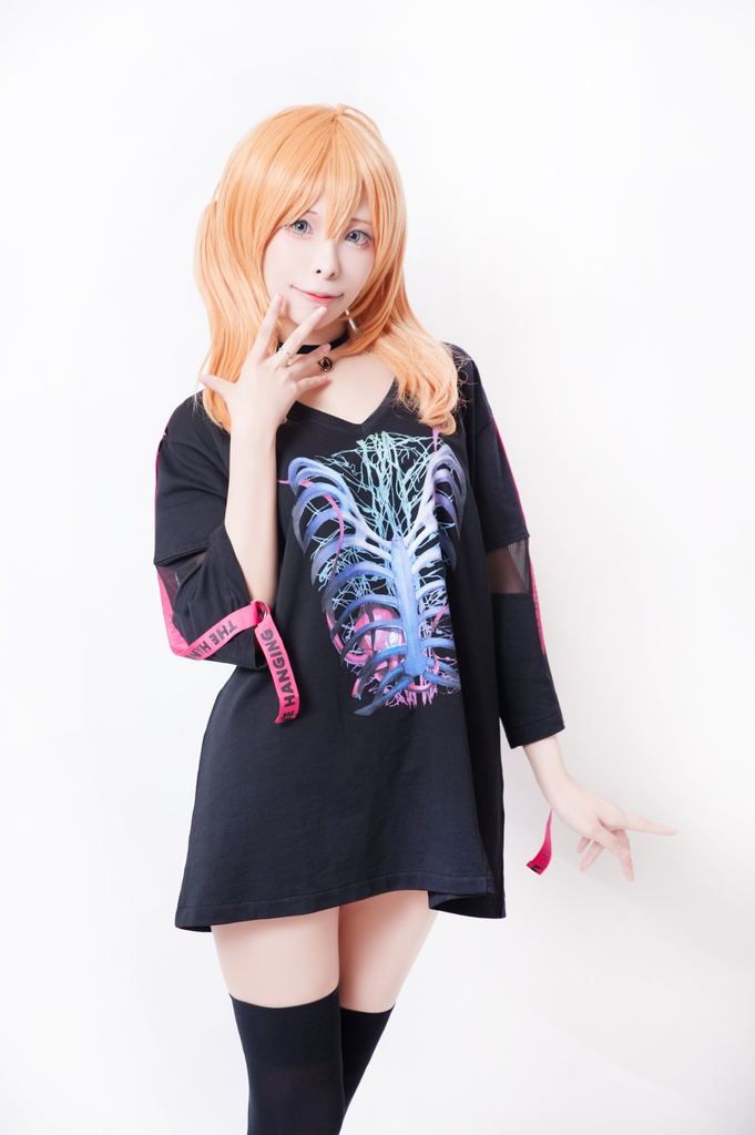 JillpunkオリジナルパンクKERA 吊るし人肋骨プリント漁網半袖蛍光ストラップVネックゆったりTシャツカットソー メンズ レディーズ おしゃれ男女兼用ファッション秋葉系カッコいい