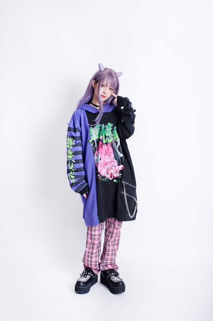 JillpunkオリジナルKERA メンヘラウイルス臆病うさぎ兎ゾンビストライプ柄反対色ゆったり長袖パーカー メンズ レディーズ おしゃれ男女兼用ファッション秋葉系可愛い萌えヤンデレ