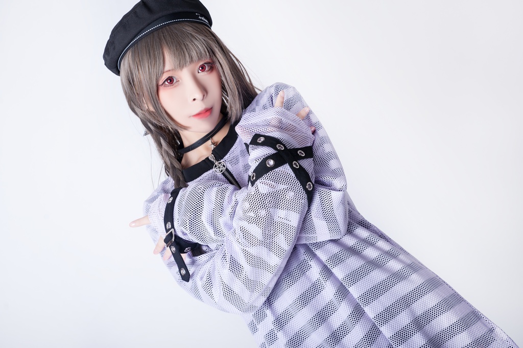 JillpunkオリジナルKERA ストライプ柄カットアウト長袖ゆったり多目的Tシャツ十字架チャームチャック付き薄手カットソー メンズ レディー 兄系V系おしゃれ男女兼用ファッションカッコいいパンクロック