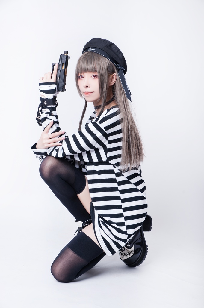 JillpunkオリジナルKERA ストライプ柄カットアウト長袖ゆったり多目的Tシャツ十字架チャームチャック付き薄手カットソー メンズ レディー 兄系V系おしゃれ男女兼用ファッションカッコいいパンクロック