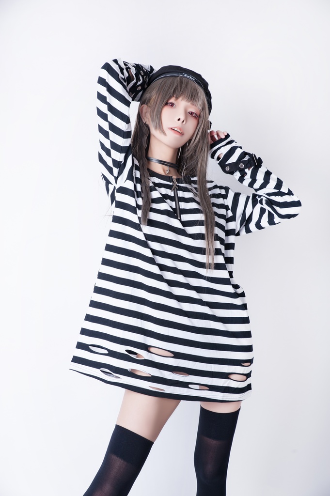 JillpunkオリジナルKERA ストライプ柄カットアウト長袖ゆったり多目的Tシャツ十字架チャームチャック付き薄手カットソー メンズ レディー 兄系V系おしゃれ男女兼用ファッションカッコいいパンクロック