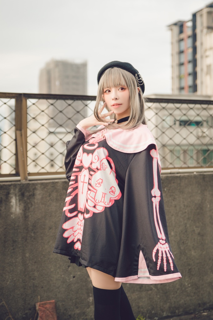 Jillpunkオリジナルメンヘラヤンデレ rinihimmeコラボ天使兎バニーガール冨貴結び付きチャイナ中華風肋骨スケルトンプリント長袖セーラー水兵服Tシャツカットソー 制服COSPLAYレディースV系 姫系森系ロリータ おしゃれ可愛い地雷系萌え