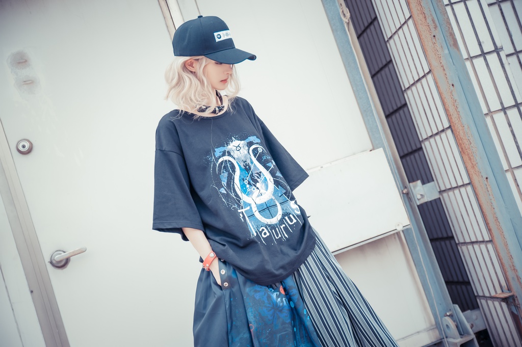 JillpunkオリジナルスタイルKERA 天の牡牛アストロラーベおうし座星座プリントゆったり半袖TシャツOversizeオーバーサイズ メンズ レディーズ おしゃれ男女兼用ファッション秋葉系カッコいい
