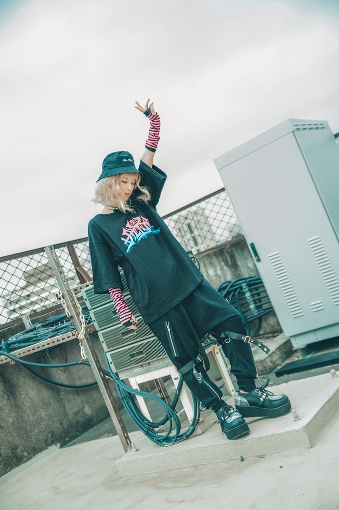 JillpunkオリジナルスタイルKERAパンク ロック失われた安息日ヘヴィメタル記号プリントゆったり半袖TシャツOversizeオーバーサイズ メンズ レディーズ おしゃれ男女兼用ファッション秋葉系カッコいい