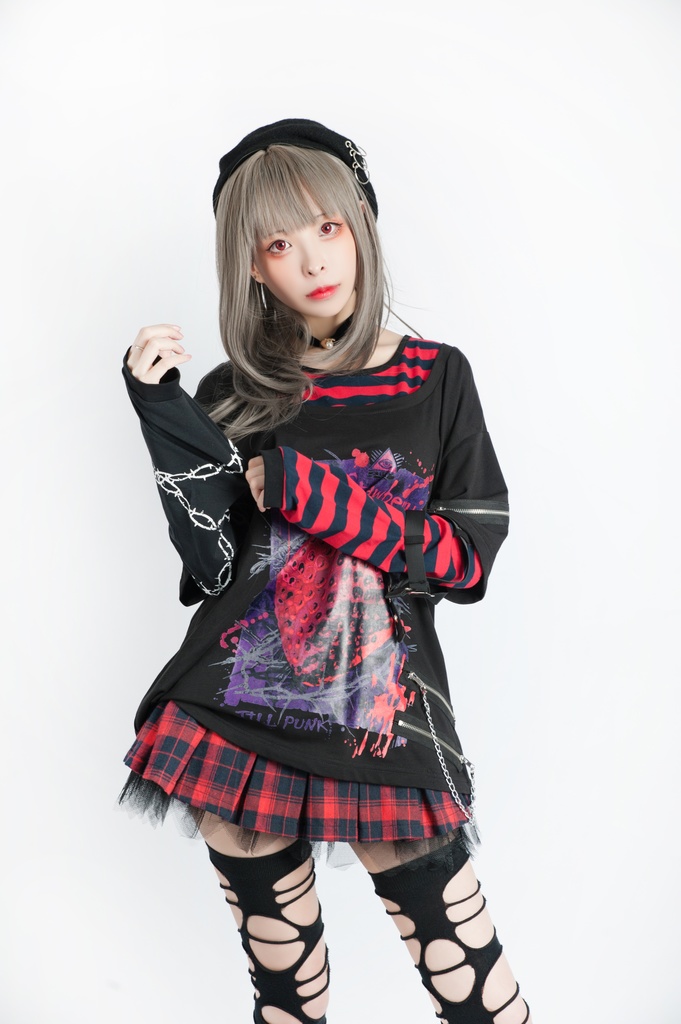 JillpunkオリジナルKERAパンクロック血染イチゴストロベリー ストライプ柄クルーネックアームカバー付き半袖Tシャツ・カットソー上着ユニセックス メンズ レディース男女兼用おしゃれV系ファッション秋葉系カッコいい 病みかわハロウィン