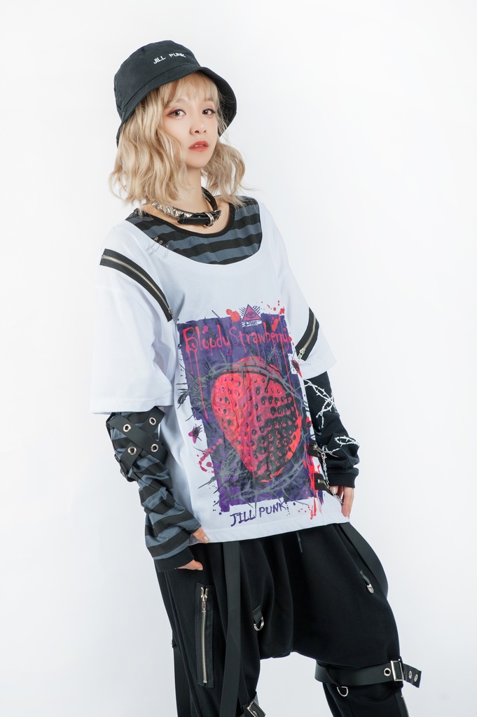 JillpunkオリジナルKERAパンクロック血染イチゴストロベリー ストライプ柄クルーネックアームカバー付き半袖Tシャツ・カットソー上着ユニセックス メンズ レディース男女兼用おしゃれV系ファッション秋葉系カッコいい 病みかわハロウィン