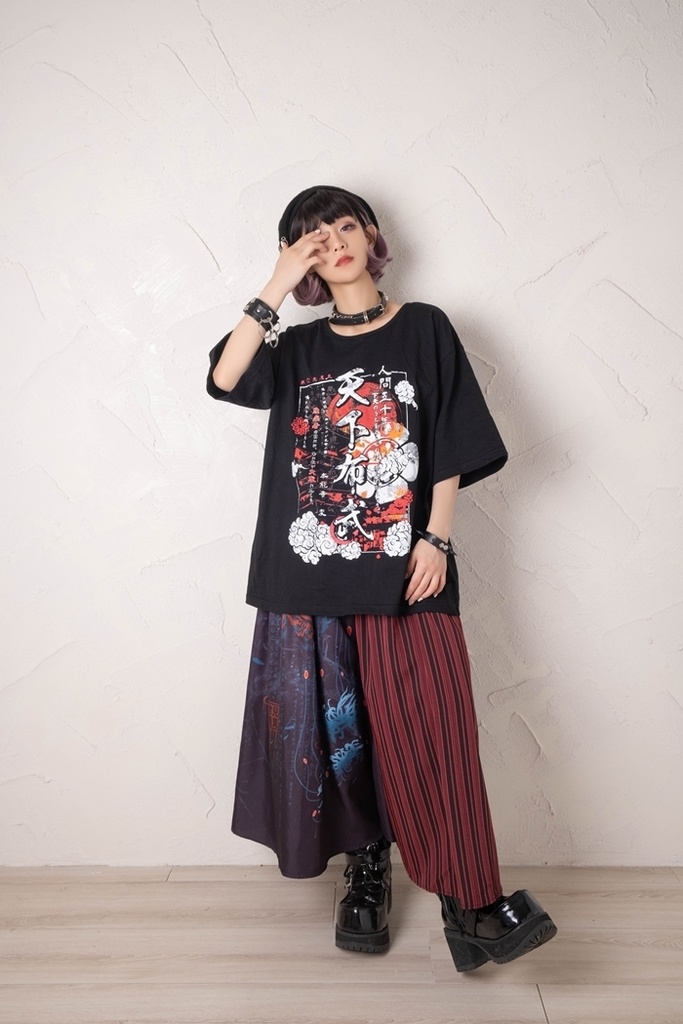 Jillpunkアニメ お宅和風 第六天魔王 織田信長 武将譚 漢字 書道 プリント ゆったり半袖 Tシャツ Oversizeオーバーサイズ オリジナル メンズ レディーズ おしゃれ 男女兼用 ファッション 秋葉系 カッコいい