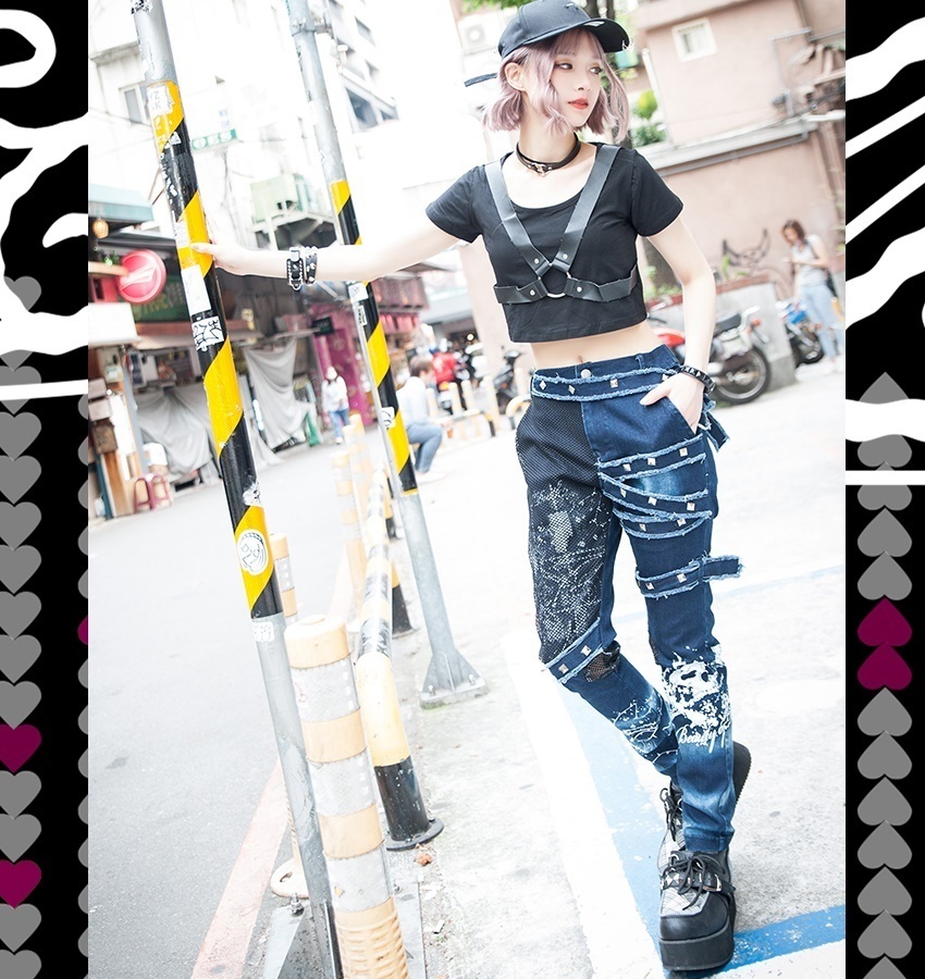 Jillpunkオリジナルパンクロック リベットスカル柄フィシュネット魚網デニム細身美脚ローウエストダメージジーンズロングパンツズボン スキニーストレッチビンテージ破れ レディー V系 おしゃれ大きいサイズ男女兼用兄系