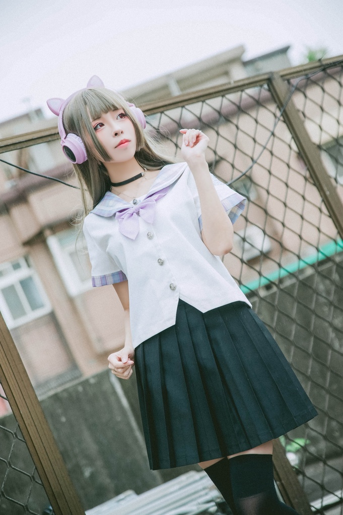 JillpunkオリジナルROCOPUNKO貴族学院王室ロイヤルボタンネックタイ付きクロップド半袖兎耳セーラー水兵服 制服COSPLAYレディースV系 姫系森系ロリータ おしゃれ可愛い萌え