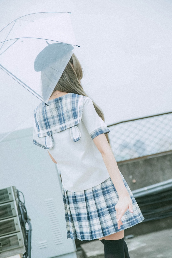 JillpunkオリジナルROCOPUNKO貴族学院王室ロイヤルボタンネックタイ付きクロップド半袖兎耳セーラー水兵服 制服COSPLAYレディースV系 姫系森系ロリータ おしゃれ可愛い萌え