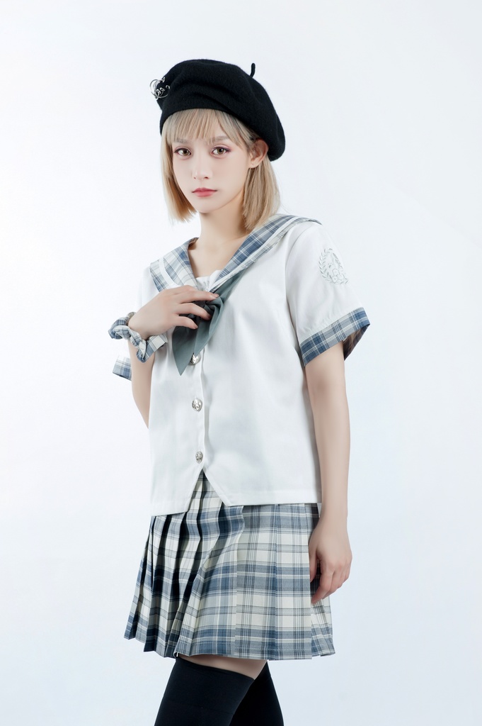 JillpunkオリジナルROCOPUNKO貴族学院王室ロイヤルボタンネックタイ付きクロップド半袖兎耳セーラー水兵服 制服COSPLAYレディースV系 姫系森系ロリータ おしゃれ可愛い萌え