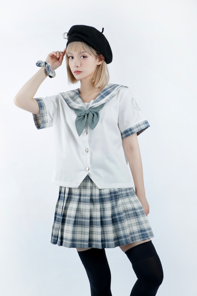 JillpunkオリジナルROCOPUNKO貴族学院王室ロイヤルボタンネックタイ付きクロップド半袖兎耳セーラー水兵服 制服COSPLAYレディースV系 姫系森系ロリータ おしゃれ可愛い萌え