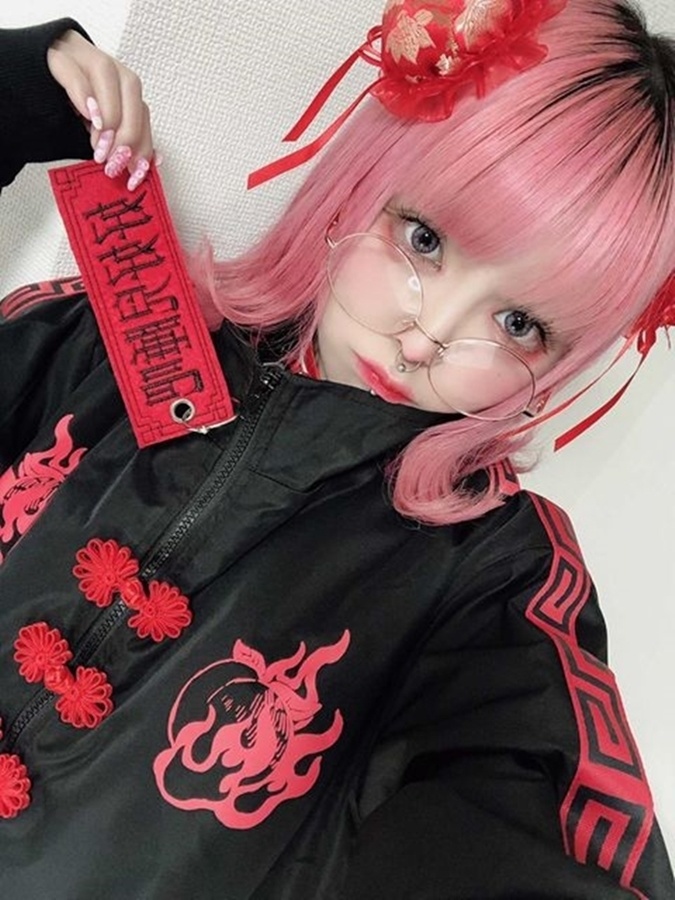 Jillpunkオリジナル原宿秋葉地雷系アニメKUUAコラボ 好好睡チャイナ漢字中華風ゆったりキルティング裏地タートルネックウィンドウブレーカージャケット メンズ レディー V系 おしゃれ大きいサイズ男女兼用ファッションカッコいい