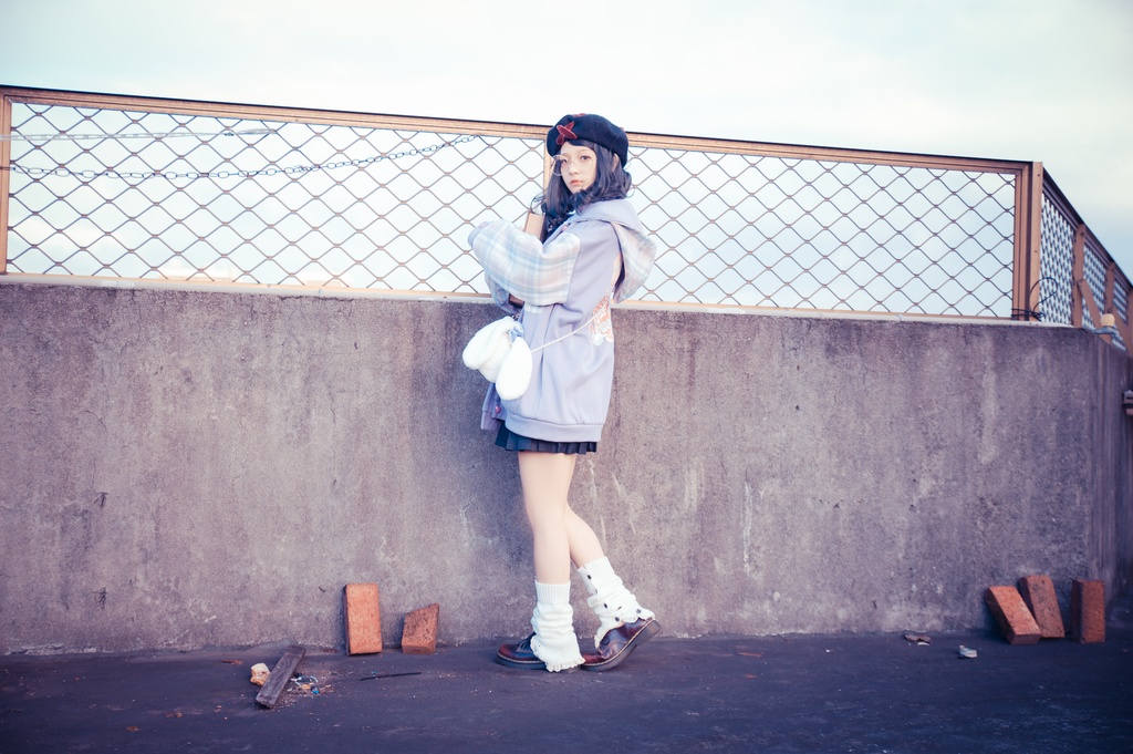 Jillpunkオリジナル二次コン可愛い不良高校応援団長羊ハートボタンフード付きスタジアムジャンパータータン柄裏起毛パーカージャケットロリータ Lolita森ガール レディーおしゃれファッション秋葉系萌え