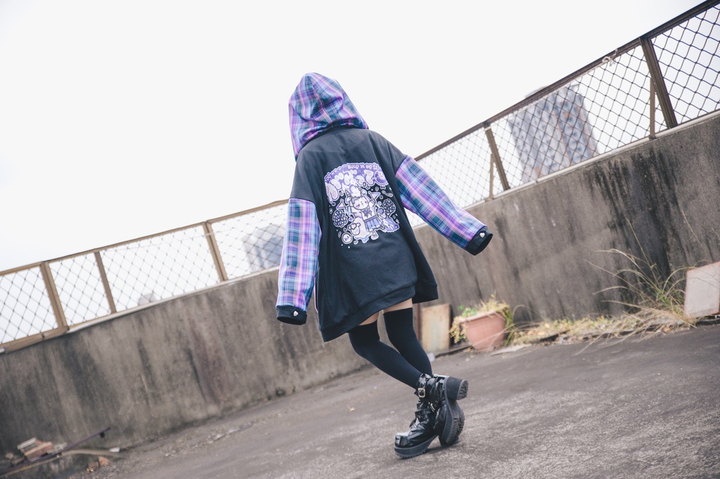 Jillpunkオリジナル二次コン可愛い不良高校応援団長羊ハートボタンフード付きスタジアムジャンパータータン柄裏起毛パーカージャケットロリータ Lolita森ガール レディーおしゃれファッション秋葉系萌え