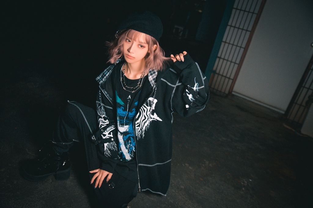 JillpunkオリジナルKERA ロック失われた安息日ヘヴィメタル記号長袖ゆったりパーカーアシンメトリー変形の裾ジャケット パンクメンズ レディーズ おしゃれ男女兼用ファッション秋葉系カッコいい