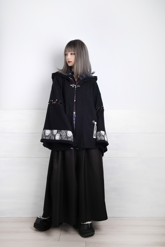 Jillpunk和風モード戦国武将物語 独眼竜伊達政宗 家紋刺繡 キモノスリーブ 安全ピンフード付き現代羽織 和装ジャケットブレザー オリジナル メンズ レディー V系カッコいい おしゃれ男女兼用ファッション秋葉系