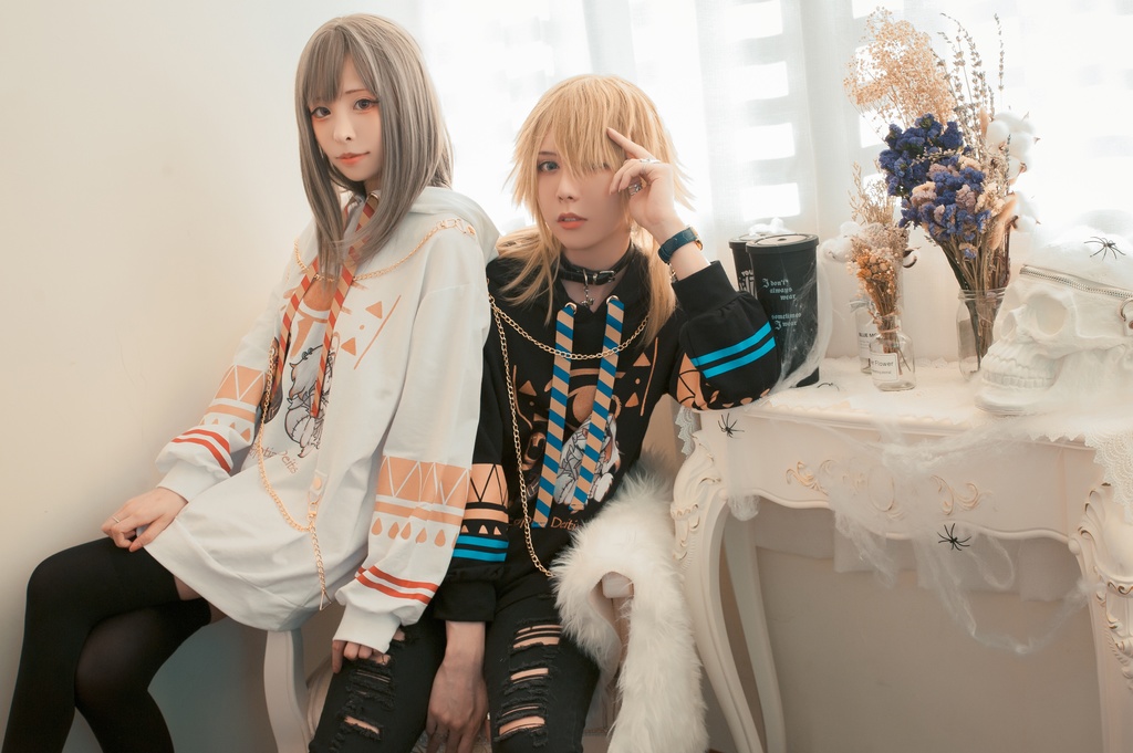 Jillpunk芝麻コラボアニメ 可愛い お宅 ニ次コン エジプト神話ベビー ウェネト女神 兎耳 ゆったり ファラオプリント チェーン付き長袖パーカ― オリジナル メンズ レディーズ おしゃれ 男女兼用 ファッション 秋葉系