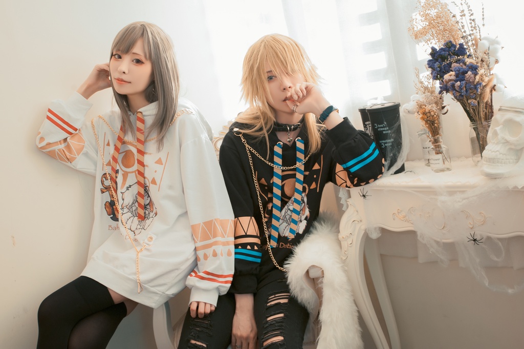 Jillpunk芝麻コラボアニメ 可愛い お宅 ニ次コン エジプト神話ベビー ウェネト女神 兎耳 ゆったり ファラオプリント チェーン付き長袖パーカ― オリジナル メンズ レディーズ おしゃれ 男女兼用 ファッション 秋葉系