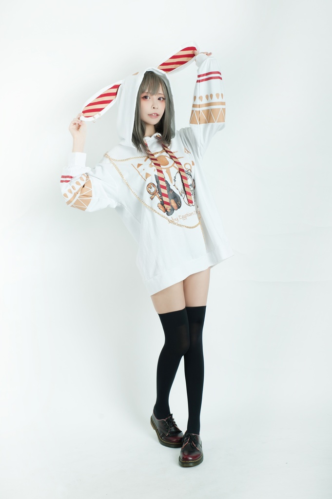 Jillpunk芝麻コラボアニメ 可愛い お宅 ニ次コン エジプト神話ベビー ウェネト女神 兎耳 ゆったり ファラオプリント チェーン付き長袖パーカ― オリジナル メンズ レディーズ おしゃれ 男女兼用 ファッション 秋葉系