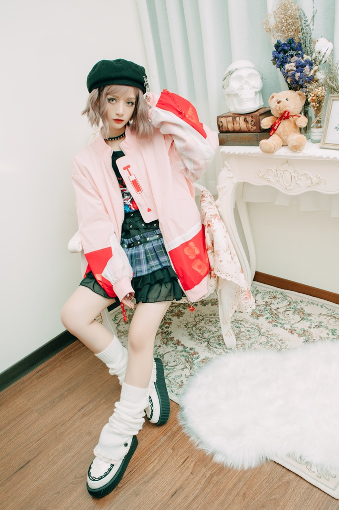 Jillpunkメンヘラ病みカワ rinihimmeコラボ ネコ救急隊猫 タータンチェック柄 チュールカバー タウンユース ジェリーチャーム付き 長袖ウィンドウブレーカー ジャケット オリジナル メンズレディース 森系 ロリータ おしゃれ可愛い地雷系萌え