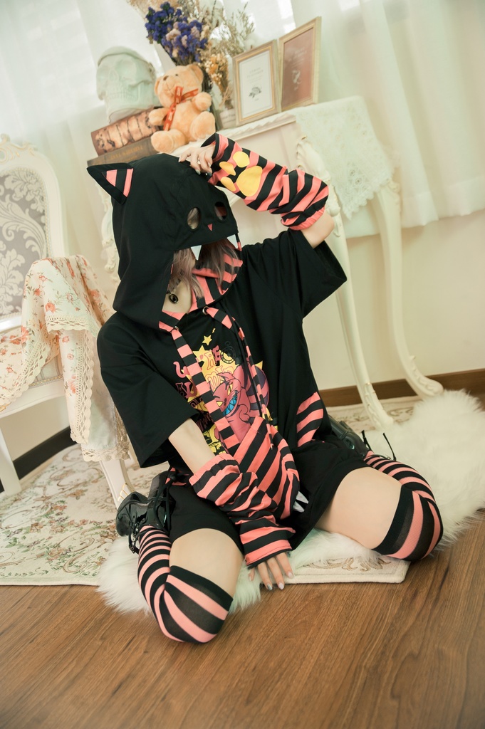 Jillpunkメンヘラ病みカワ ハロウィン月下猫 アームカバー ボディバッグ付き ねこ耳 ゆったり半袖パーカー タータンチェック ストライプ柄 オリジナル メンズ レディーズ おしゃれ男女兼用ファッション可愛い萌え