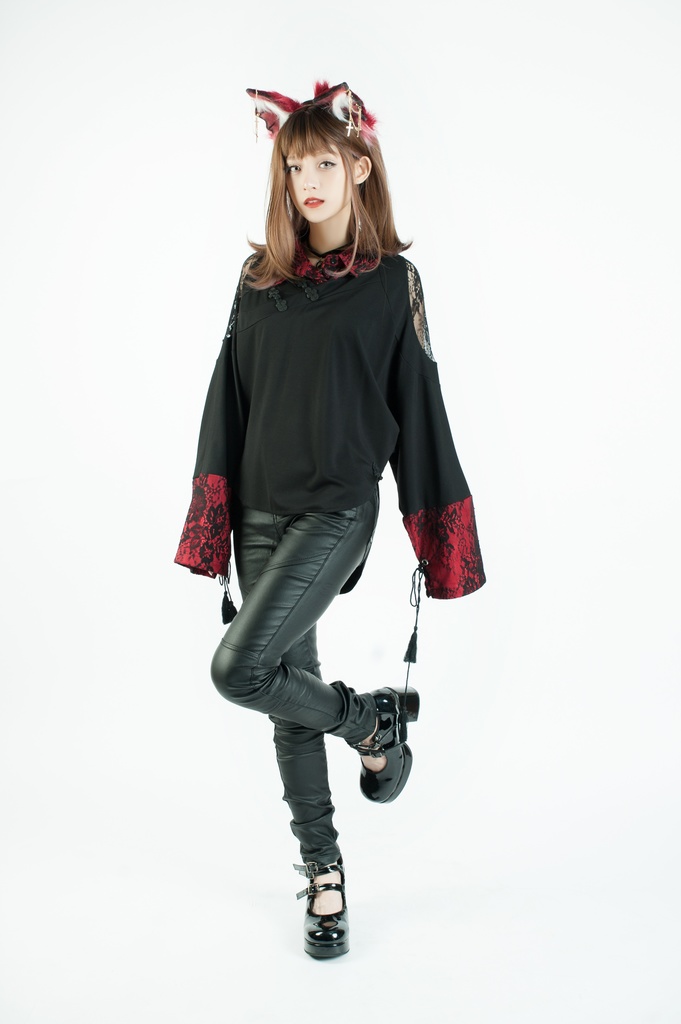 Jillpunk中華風チャイナモード OTOCHIコラボ 桔梗百合 オフショルダー 肩見せ 中国結び富貴結 重ね風 透けレース タッセルストラップ 長袖ブラウス カットソー 和風オリジナル メンズ レディーズ おしゃれ男女兼用ファッション セクシー