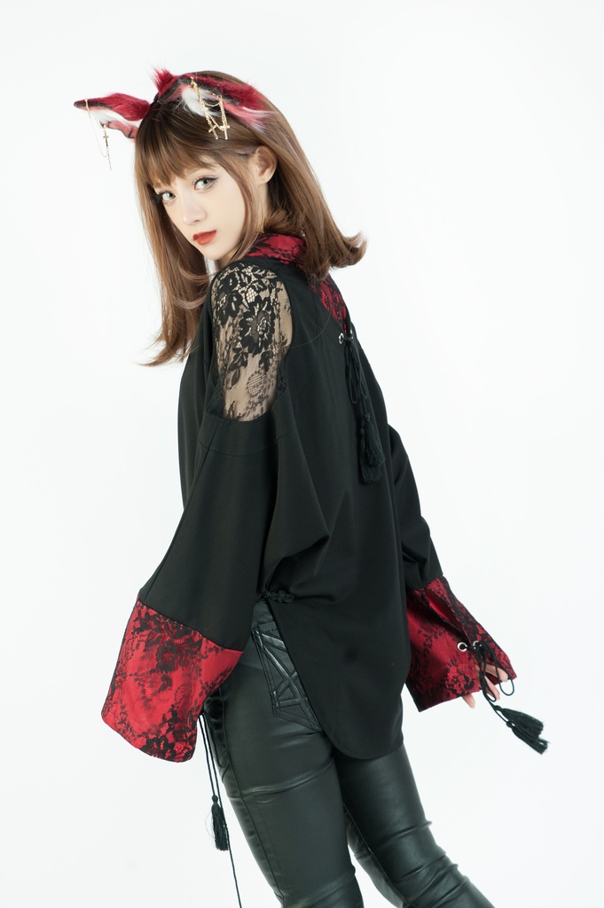 Jillpunk中華風チャイナモード OTOCHIコラボ 桔梗百合 オフショルダー 肩見せ 中国結び富貴結 重ね風 透けレース タッセルストラップ 長袖ブラウス カットソー 和風オリジナル メンズ レディーズ おしゃれ男女兼用ファッション セクシー