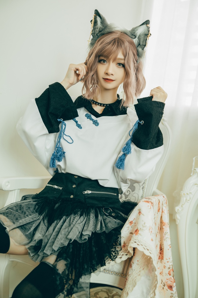 Jillpunk中華風チャイナモード OTOCHIコラボ 桔梗百合 オフショルダー 肩見せ 中国結び富貴結 重ね風 透けレース タッセルストラップ 長袖ブラウス カットソー 和風オリジナル メンズ レディーズ おしゃれ男女兼用ファッション セクシー