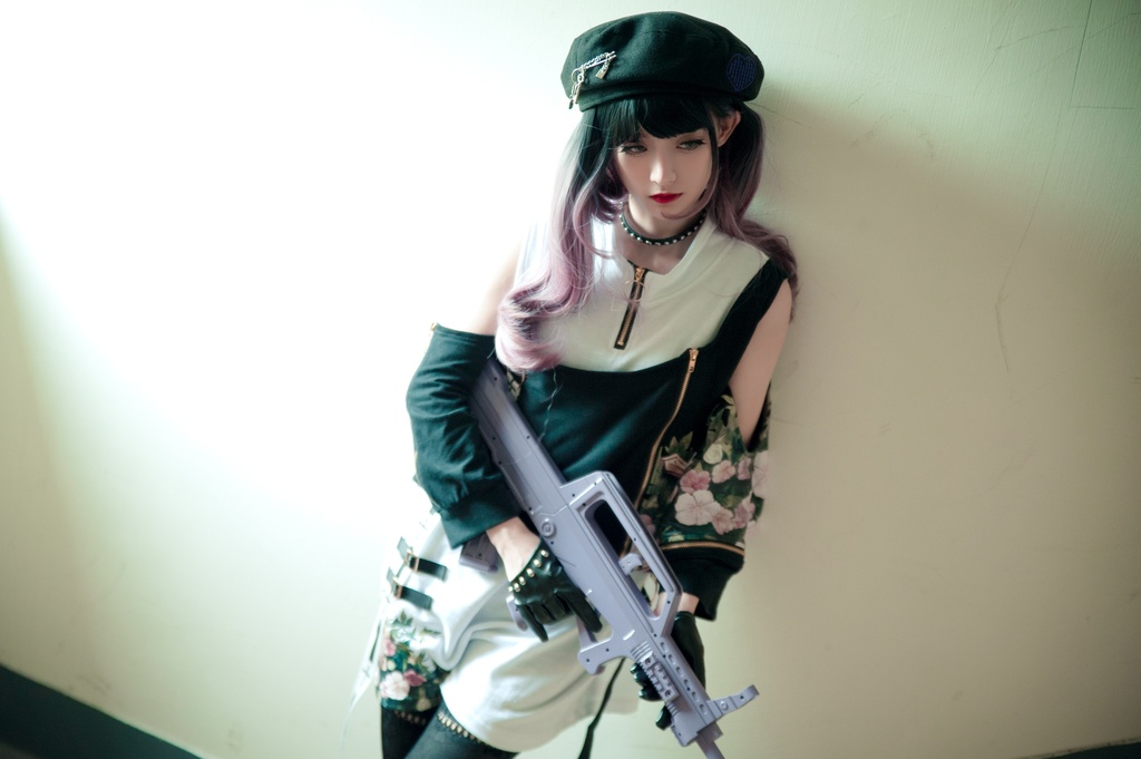 Jillpunkゴシック貴族風 SPINコラボ ゴーストの庭 幽霊ガーデン アシンメトリー フェイクベスト 重ね風 オフショルダー 肩見せ 聖十字花柄 七分袖Tシャツ カットソー 優雅 オリジナル メンズ レディーズ おしゃれ男女兼用ファッション セクシー