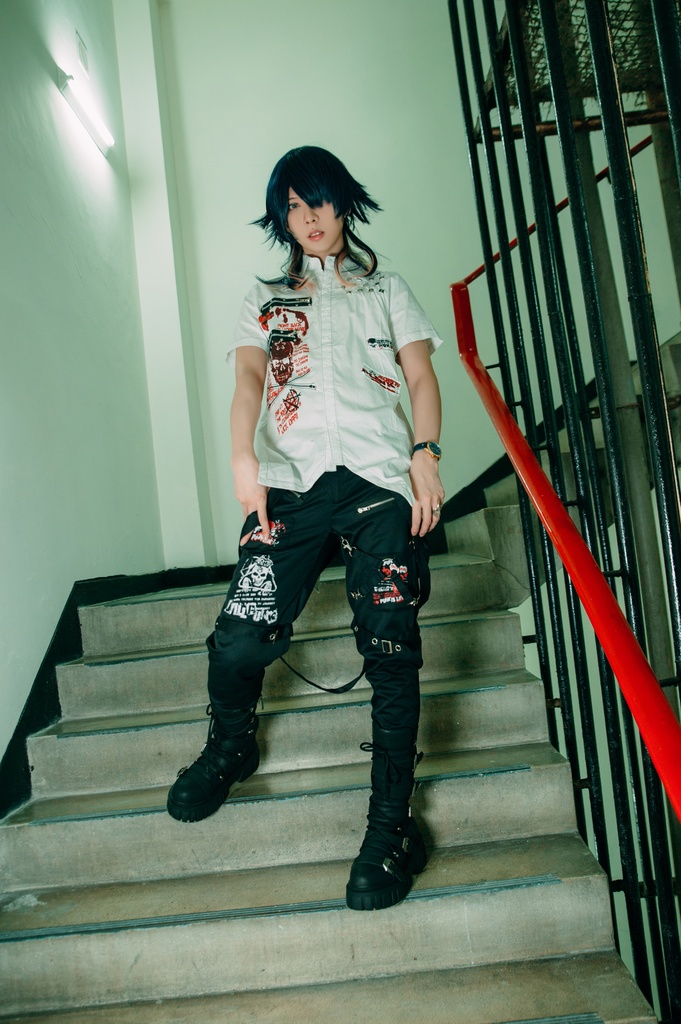 Jillpunkパンク ダーク系 アニメ ニ次コン ヘヴィメタルスピリッツ タータンチェック柄 サスペンダー付き ボンデージ・ボンデッジパンツ ロング丈 オリジナルスタイル メンズお兄系 レディーズ V系 おしゃれ男女兼用カッコいい