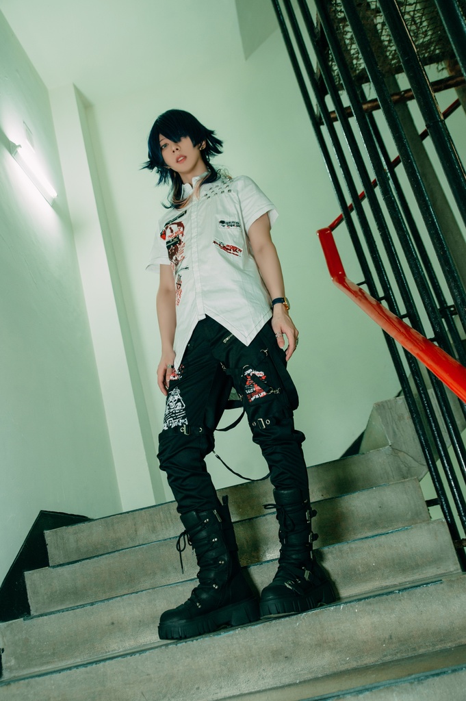 Jillpunkパンク ダーク系 アニメ ニ次コン ヘヴィメタルスピリッツ タータンチェック柄 サスペンダー付き ボンデージ・ボンデッジパンツ ロング丈 オリジナルスタイル メンズお兄系 レディーズ V系 おしゃれ男女兼用カッコいい