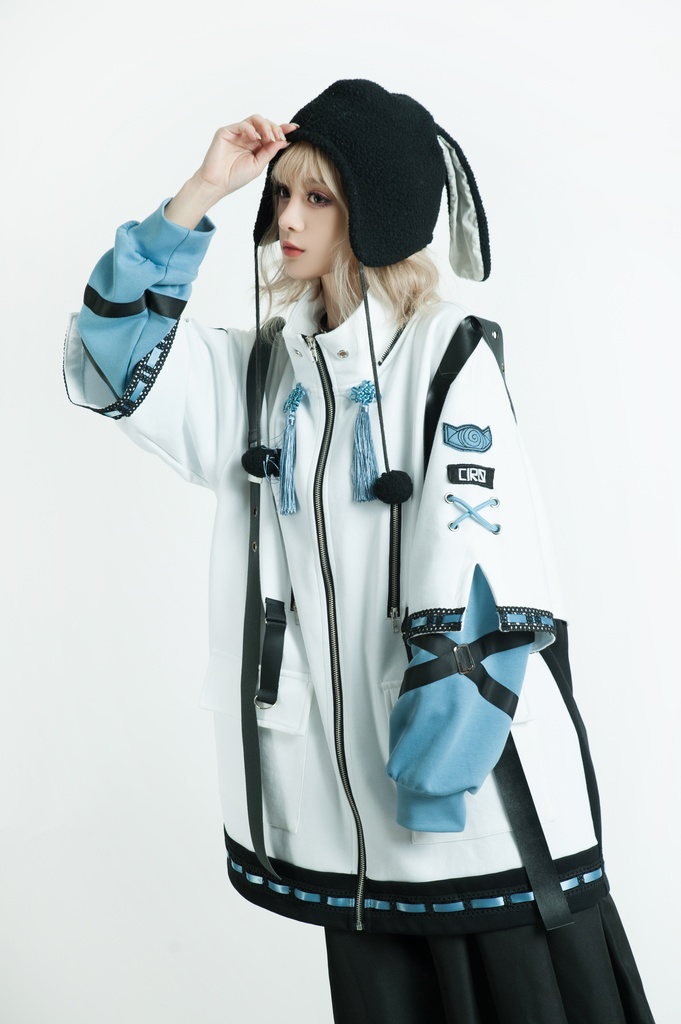 Jillpunk中華風チャイナモード アニメ ookamiciroコラボ 冬狐物語 妖狐 吉祥結びタッセル 狐耳 フェイクファー ハーネス付 重ね風パーカー コート フード付きジャケット オリジナルメンズ レディーズ おしゃれ男女兼用ファッション カッコいい