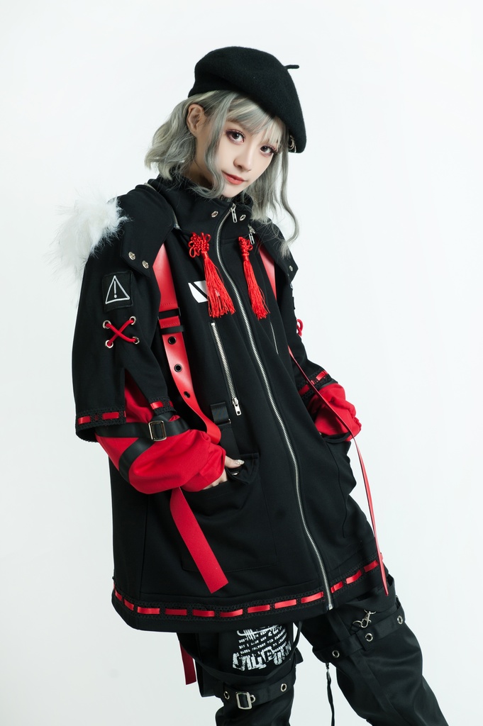 Jillpunk中華風チャイナモード アニメ ookamiciroコラボ 冬狐物語 妖狐 吉祥結びタッセル 狐耳 フェイクファー ハーネス付 重ね風パーカー コート フード付きジャケット オリジナルメンズ レディーズ おしゃれ男女兼用ファッション カッコいい