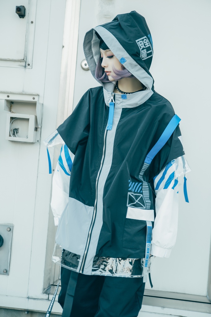 Jillpunk お宅アニメ 台湾画師柴染コラボ 取扱注意 ワークスペック ウィンドブレーカー 透明PVCパッチ 重ね風 ゆったり オーバーサイズ フード付きジャケット ユニーセックス オリジナルメンズ レディー おしゃれ 男女兼用ファッション秋葉系