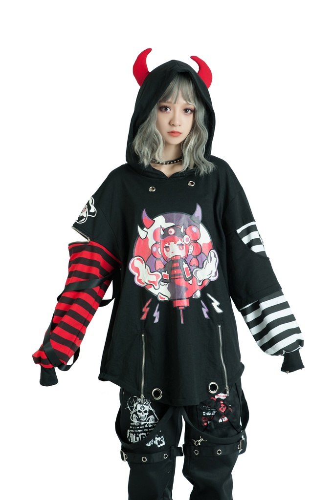 Jillpunk病みカワ 台湾画師蕾卡reikaコラボ 電磁小悪魔 3D角 ストライプ柄 チャック袖 中長め ゆったりパーカー オリジナルメンズ レディーズ カジュアル おしゃれ大きいサイズ男女兼用 可愛い