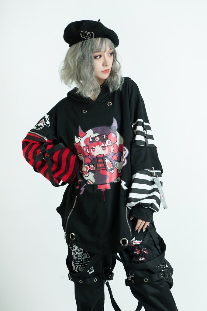 Jillpunk病みカワ 台湾画師蕾卡reikaコラボ 電磁小悪魔 3D角 ストライプ柄 チャック袖 中長め ゆったりパーカー オリジナルメンズ レディーズ カジュアル おしゃれ大きいサイズ男女兼用 可愛い