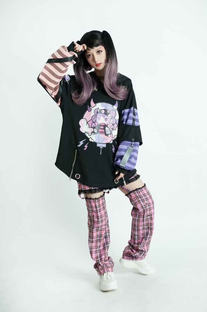 Jillpunk病みカワ 台湾画師蕾卡reikaコラボ 電磁小悪魔 3D角 ストライプ柄 チャック袖 中長め ゆったりパーカー オリジナルメンズ レディーズ カジュアル おしゃれ大きいサイズ男女兼用 可愛い