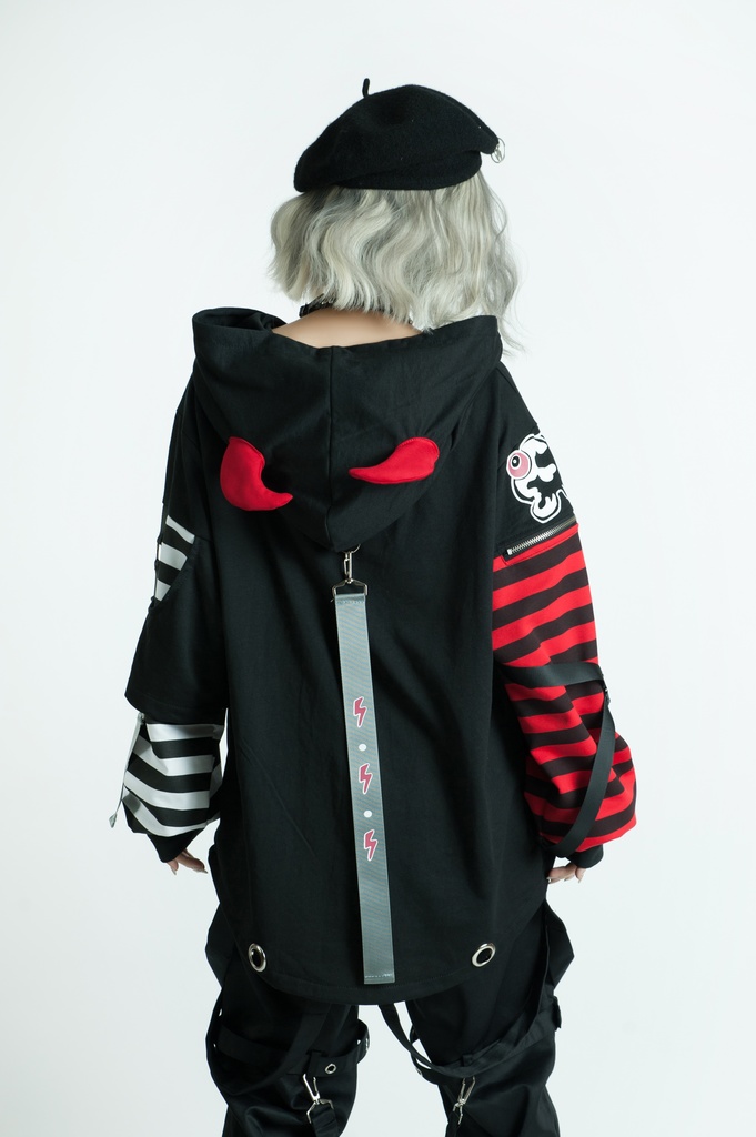 Jillpunk病みカワ 台湾画師蕾卡reikaコラボ 電磁小悪魔 3D角 ストライプ柄 チャック袖 中長め ゆったりパーカー オリジナルメンズ レディーズ カジュアル おしゃれ大きいサイズ男女兼用 可愛い