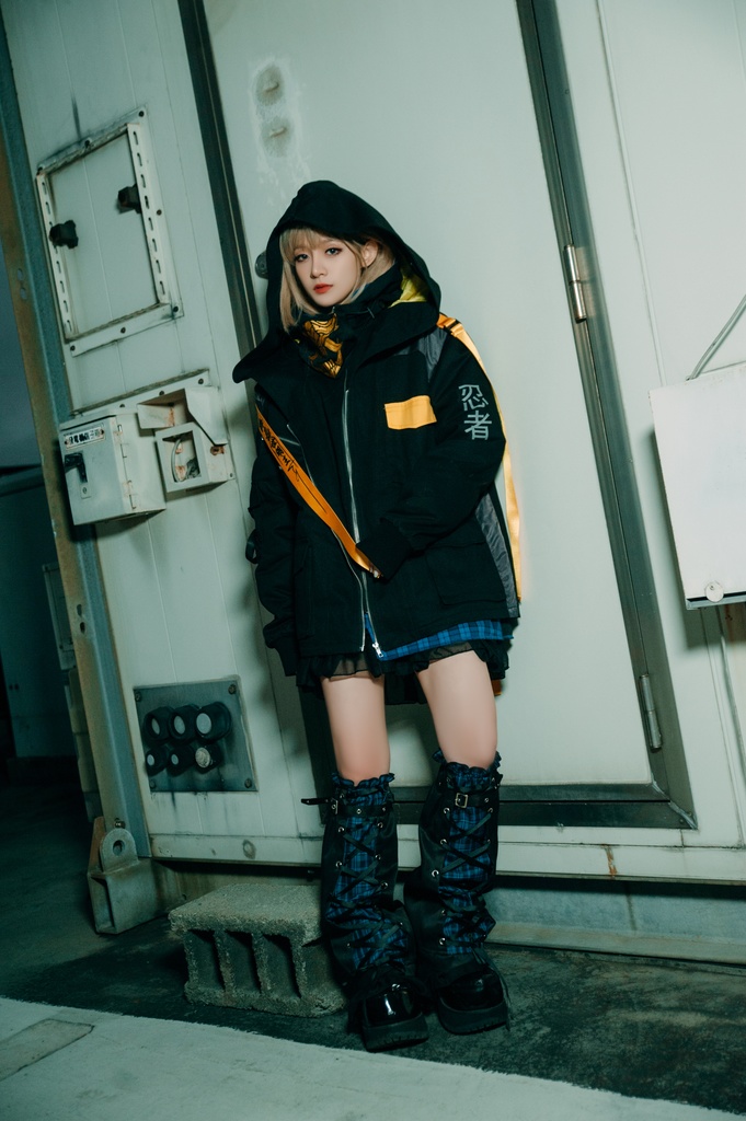 Jillpunkアニメ 二次コン イギリス画師Helloclonionコラボ 夜叉忍者 呪符ストラップ 重ね風 キルティング 刺繡 マスク付き パネルパーカー チャック付きフード ジャケット オリジナルメンズ レディーズ おしゃれ男女兼用 兄系 カッコいい0