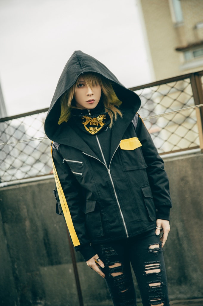 Jillpunkアニメ 二次コン イギリス画師Helloclonionコラボ 夜叉忍者 呪符ストラップ 重ね風 キルティング 刺繡 マスク付き パネルパーカー チャック付きフード ジャケット オリジナルメンズ レディーズ おしゃれ男女兼用 兄系 カッコいい0