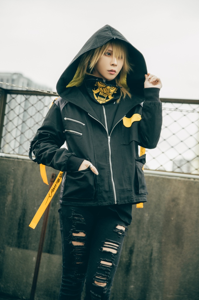 Jillpunkアニメ 二次コン イギリス画師Helloclonionコラボ 夜叉忍者 呪符ストラップ 重ね風 キルティング 刺繡 マスク付き パネルパーカー チャック付きフード ジャケット オリジナルメンズ レディーズ おしゃれ男女兼用 兄系 カッコいい0