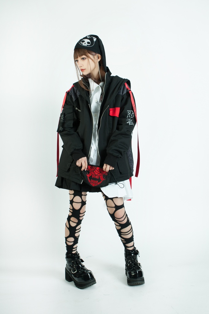 Jillpunkアニメ 二次コン イギリス画師Helloclonionコラボ 夜叉忍者 呪符ストラップ 重ね風 キルティング 刺繡 マスク付き パネルパーカー チャック付きフード ジャケット オリジナルメンズ レディーズ おしゃれ男女兼用 兄系 カッコいい0