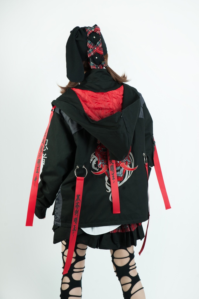 Jillpunkアニメ 二次コン イギリス画師Helloclonionコラボ 夜叉忍者 呪符ストラップ 重ね風 キルティング 刺繡 マスク付き パネルパーカー チャック付きフード ジャケット オリジナルメンズ レディーズ おしゃれ男女兼用 兄系 カッコいい0