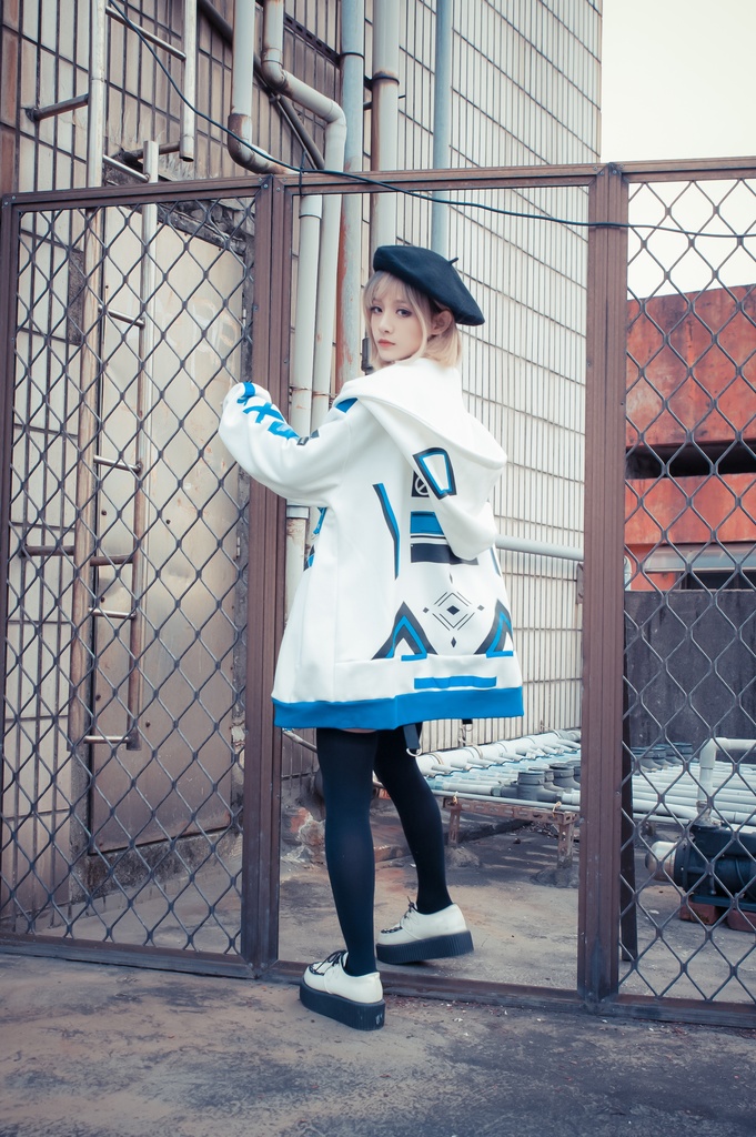 Jillpunkアニメファッション ニ次コン 鳥海鵜己コラボ 雲散楼鳥 ゲームモチーフ タクティカル ミリタリー 特殊部隊 裏起毛 ゆったりパーカー長袖 フード付きジャケット オリジナルメンズ レディーズ カジュアル おしゃれ男女兼用 兄系カッコいい