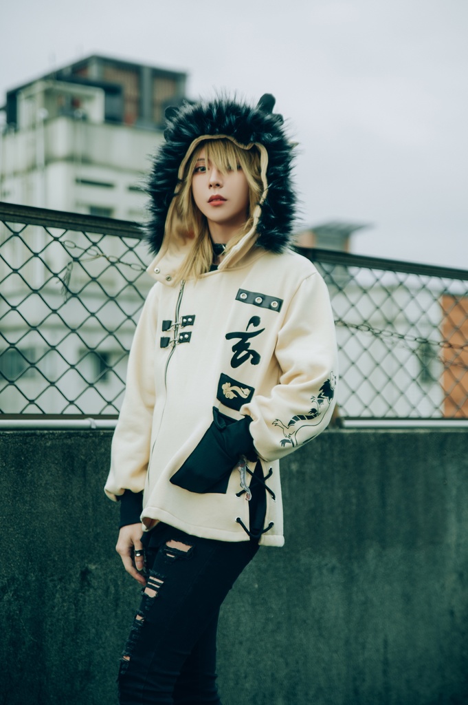 Jillpunk芝麻コラボ 中華風 チャイナモード 東方神獣 龍神王 龍角 クラスプ留め具 ゆったりパーカー 裏起毛 フード付きジャケット オリジナルメンズ レディーズ カジュアル おしゃれ大きいサイズ男女兼用カッコいい 兄系